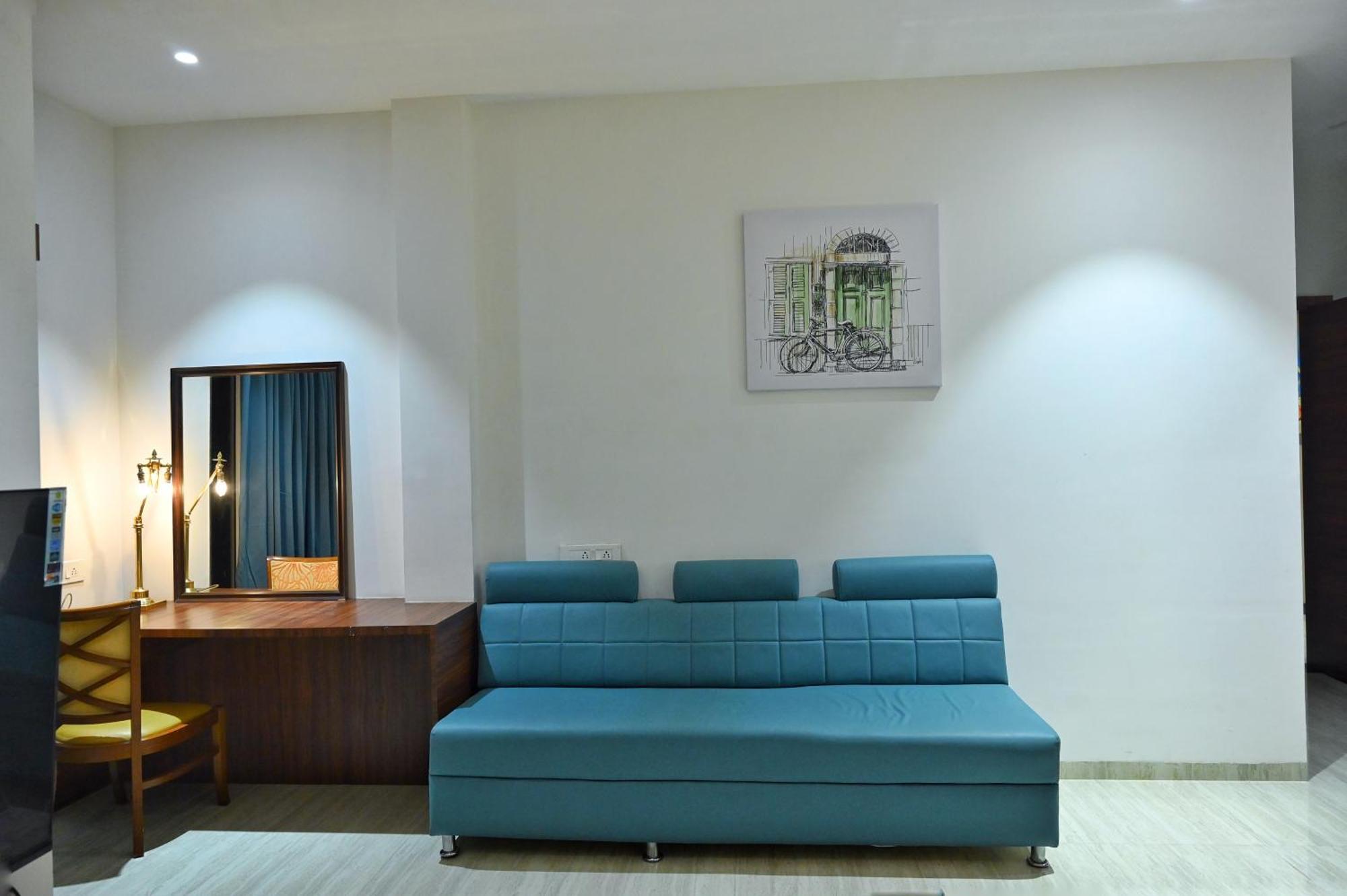 The One Hotel Nashik Exterior foto